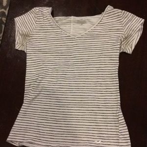 This is an extra small t shirt from Hollister.